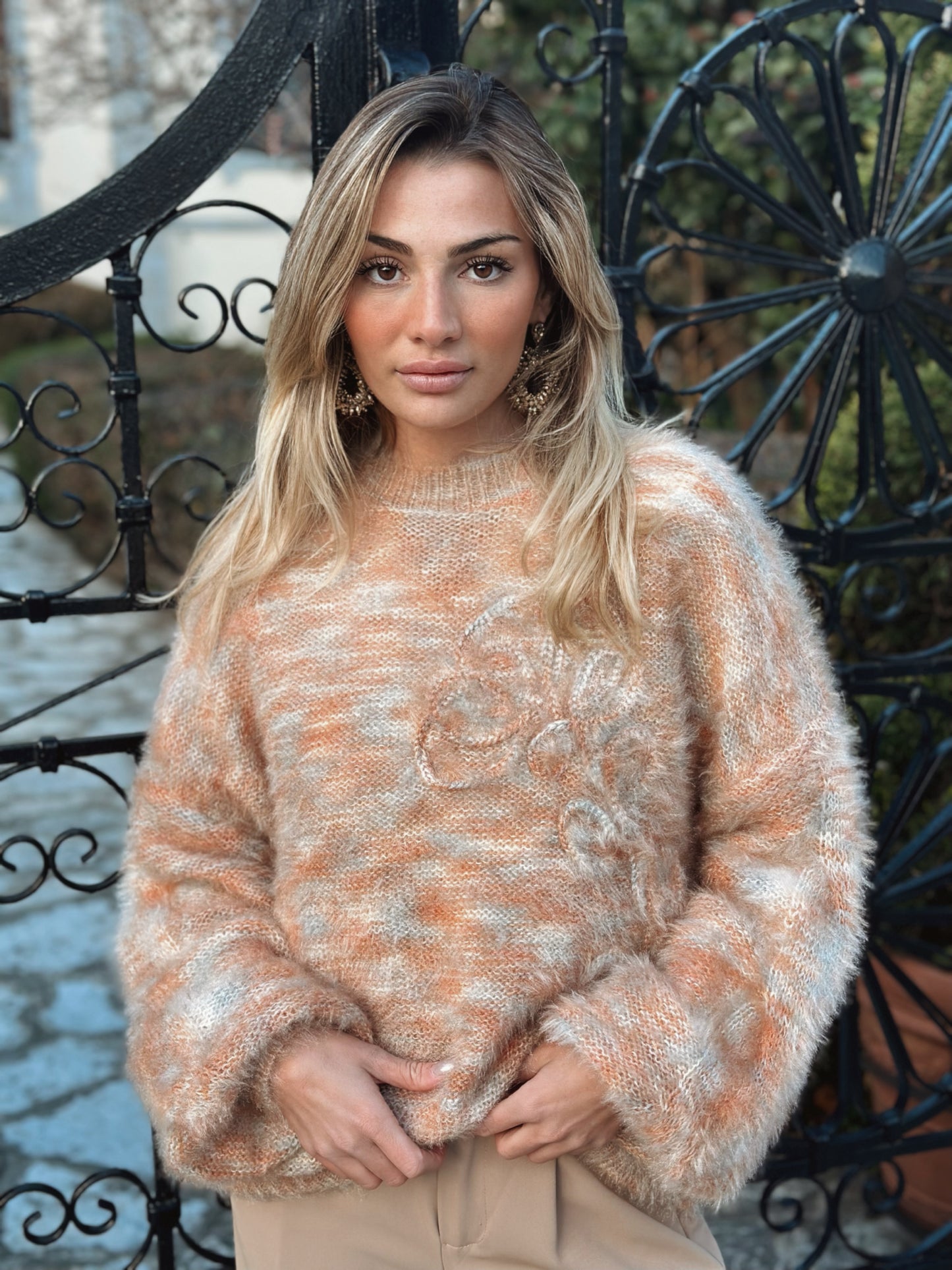 NWL SWEATER