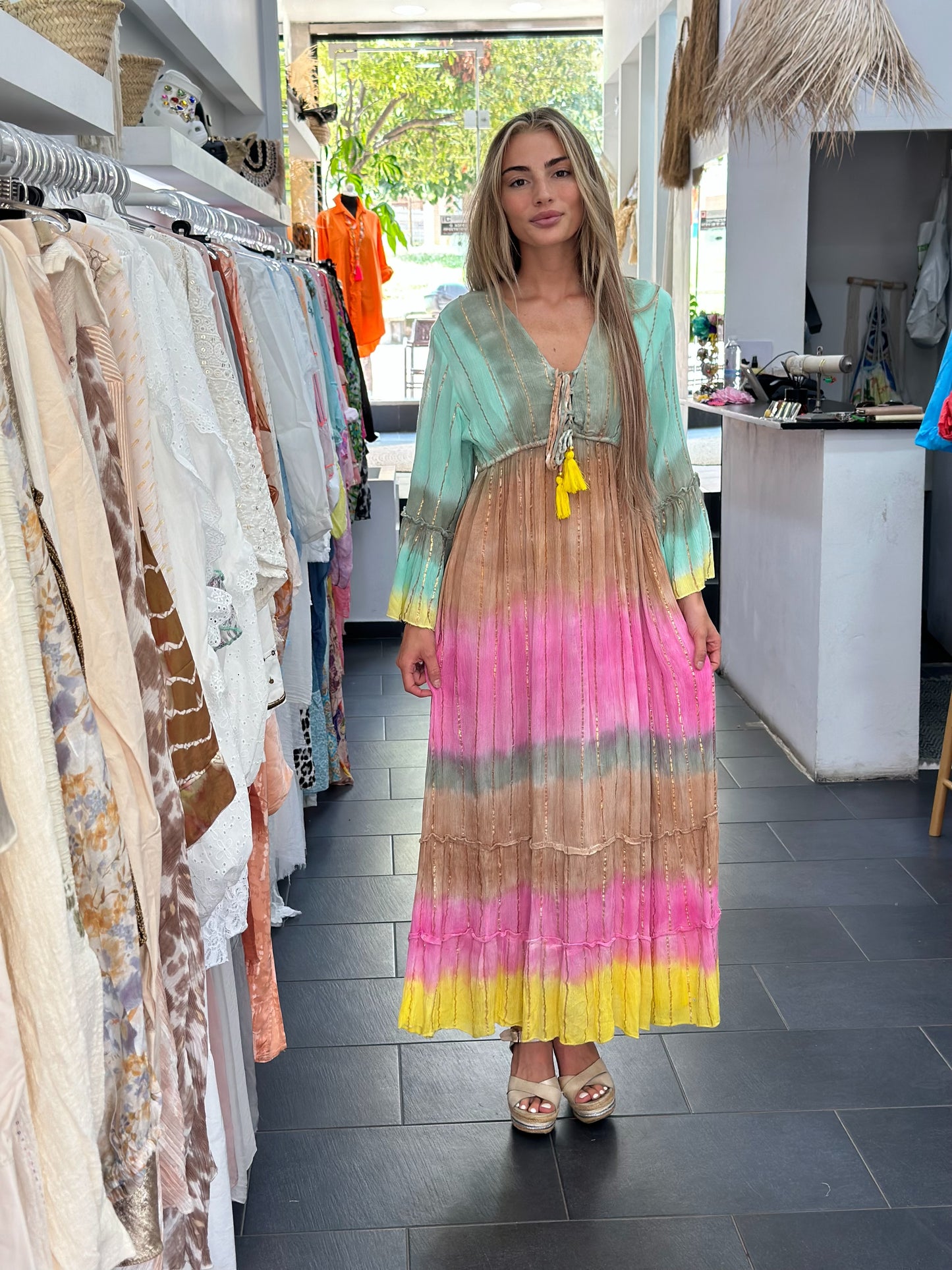wonderland dress 2